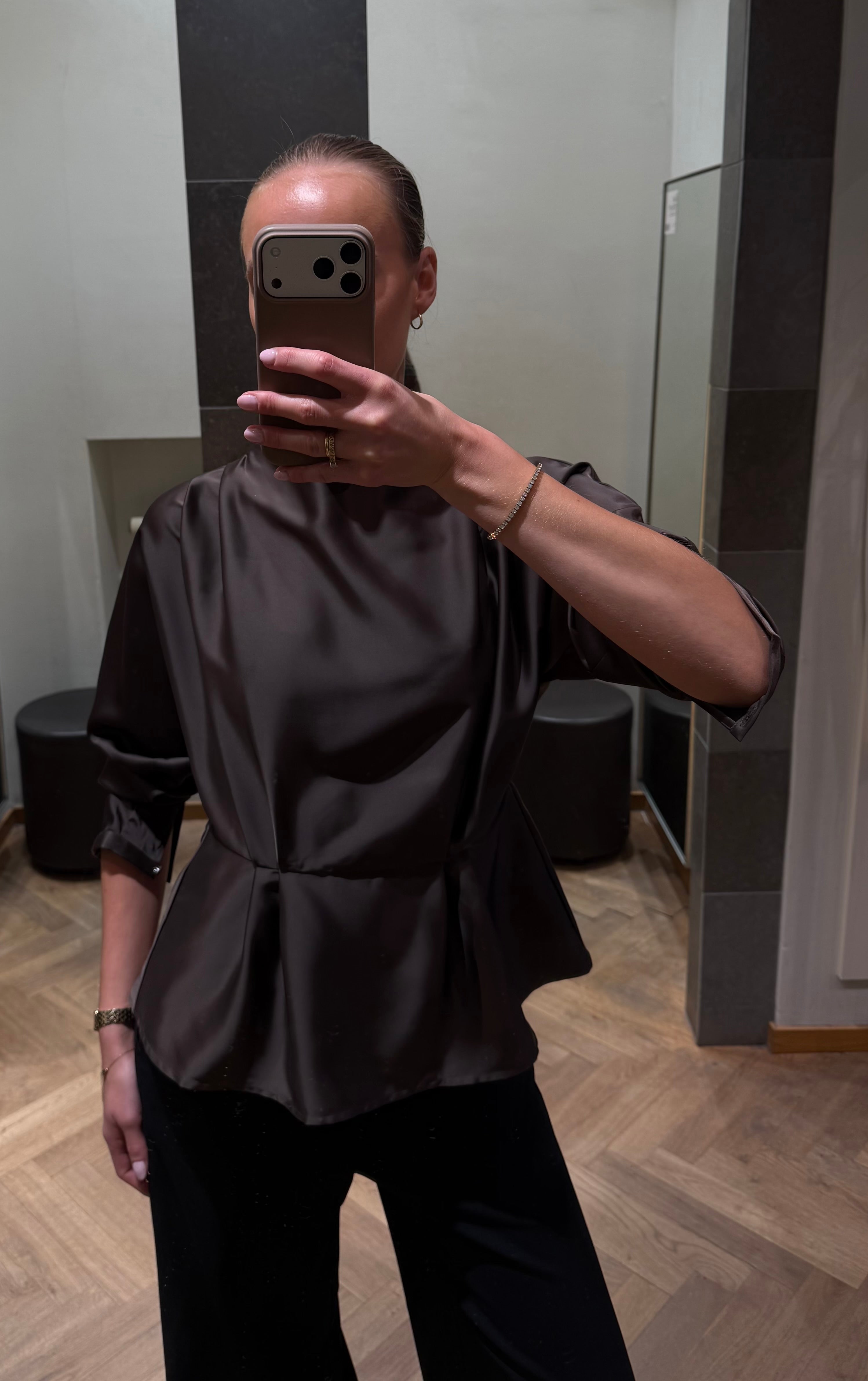 YASPELLA Top - Chocolate Brown